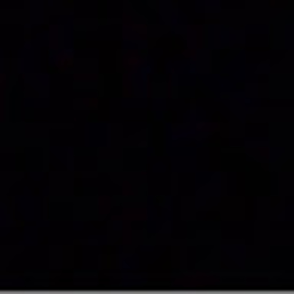 Meet your Posher, Darien